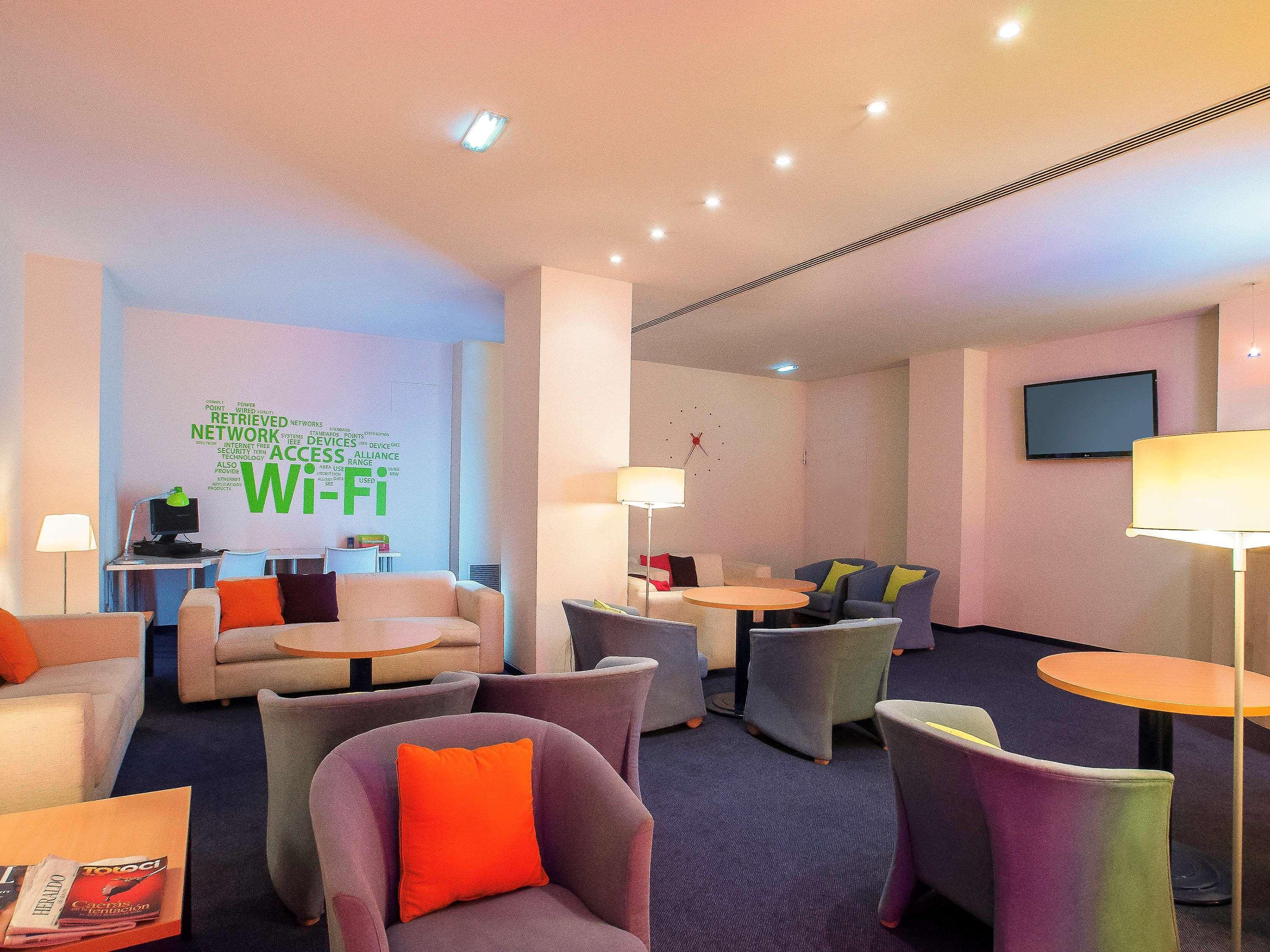 Ibis Styles Zaragoza Ramiro I Hotel Luaran gambar